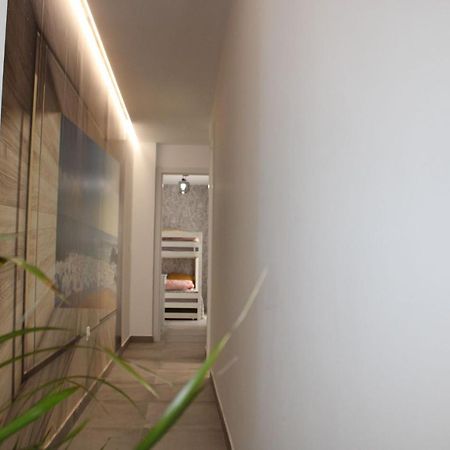 Los Boliches Holidays Suites Fuengirola Exteriör bild