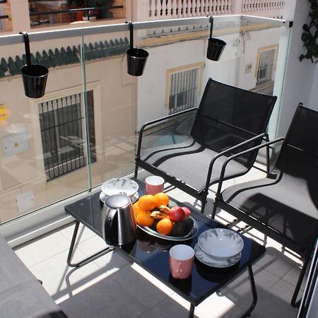 Los Boliches Holidays Suites Fuengirola Exteriör bild