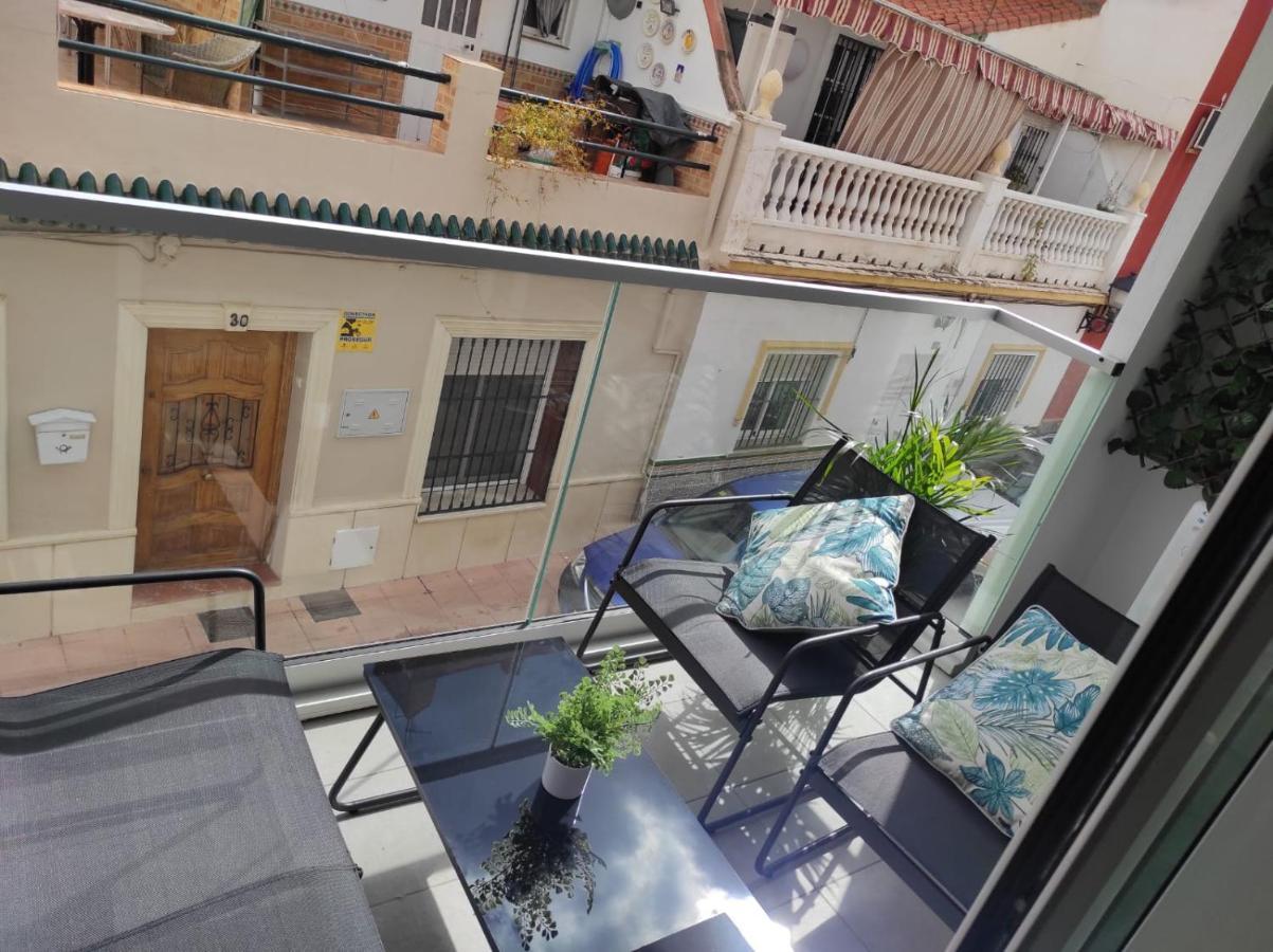 Los Boliches Holidays Suites Fuengirola Exteriör bild
