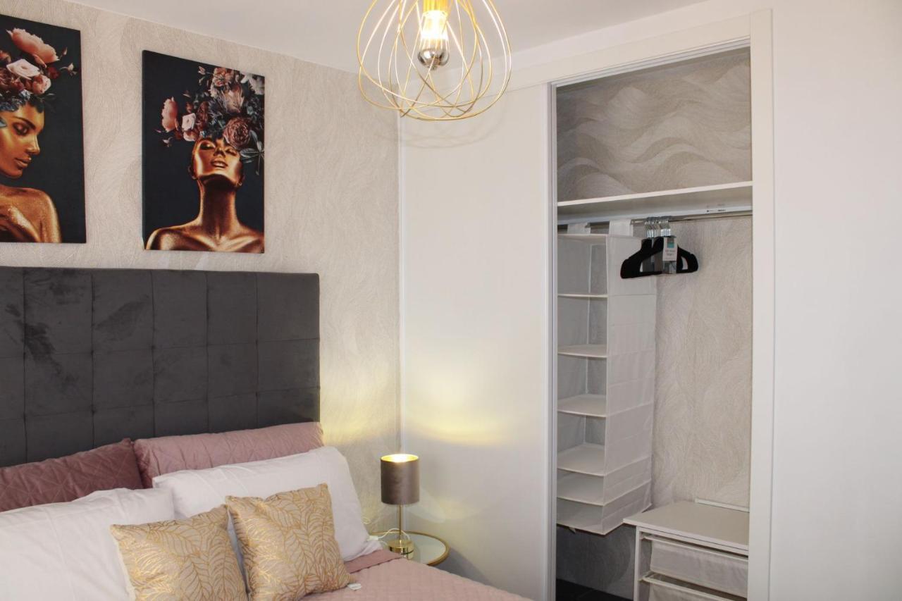 Los Boliches Holidays Suites Fuengirola Exteriör bild